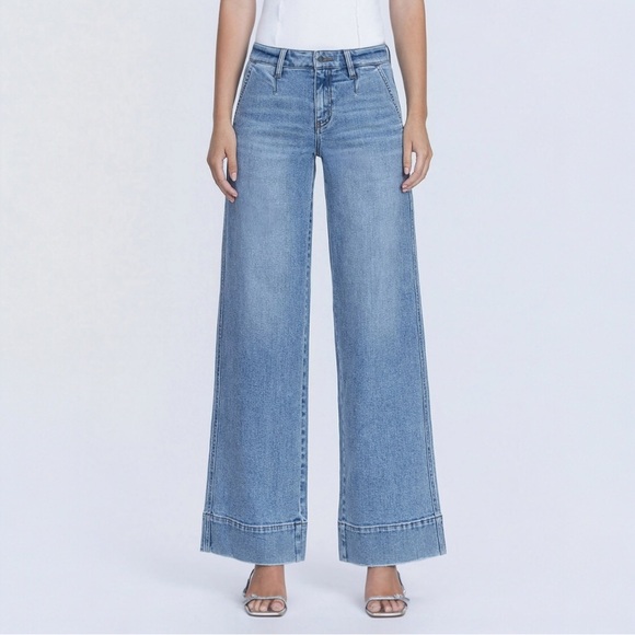 Wide Leg High Rise Jeans 32” Inseam Ultra Wide Leg Trouser Denim Patch Pocket